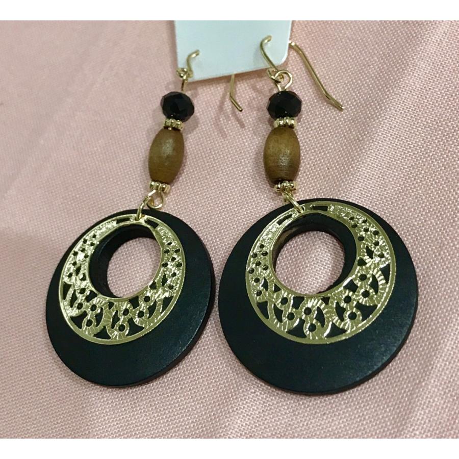 ピアス レディース エスニック ボヘミアン ぶら下がり サークル ウッド フック アクセサリー ブラック ゴールド 得トクセール 送料無料 オープン記念 |  | 01