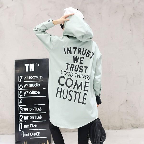 ジャケット アウター パーカー フードジャケット レディース ロゴ ライトアウター 薄手 送料無料 レッド ピンク サックス 得トクセール オープン記念 |  | 02