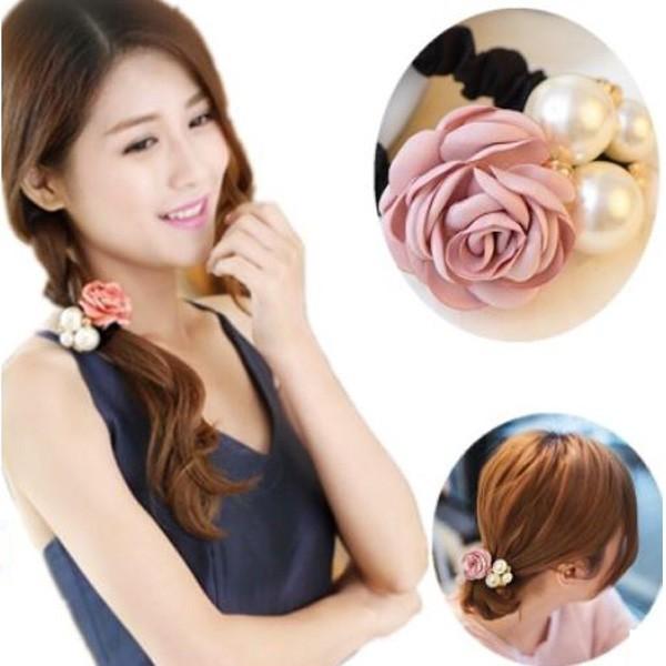 シュシュ ヘアゴム フラワーシュシュ バラ パール ヘアアクセサリー 浴衣 着物 パールアクセ ローズ 送料無料 得トクセール オープン記念 |  | 01