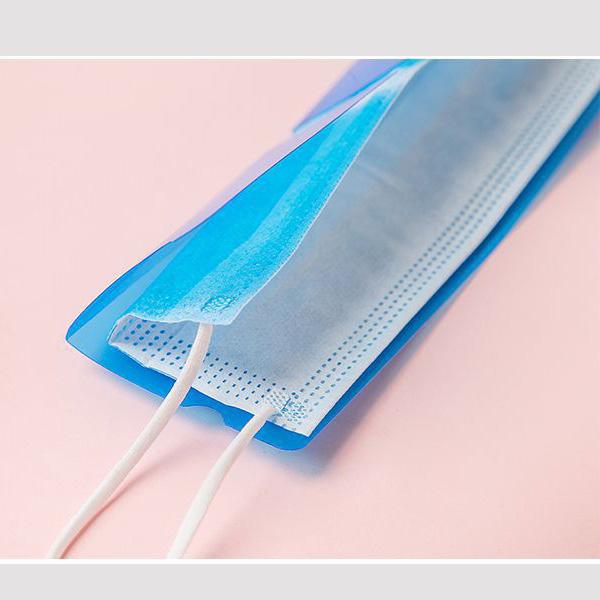 マスクケース 携帯用 コンパクト 折りたたみ 丸洗い ２枚セット PP ポケット マスク 無地 シンプル 送料無料 得トクセール オープン記念 選べる カラー |  | 09