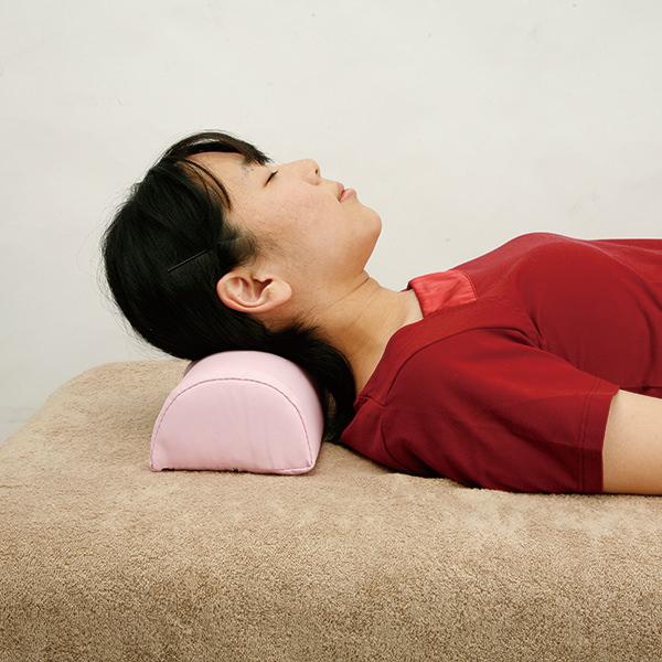7BEAUTY 半円マクラ 全5色 幅31.5×奥行13.5×高さ9cm マッサージ