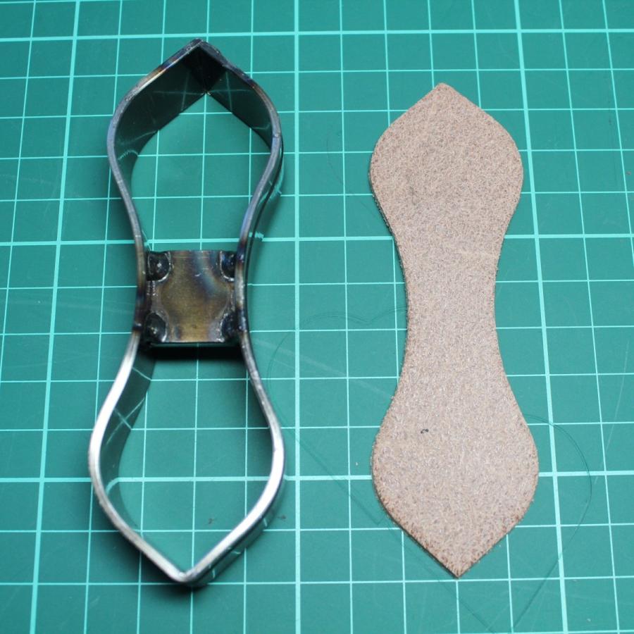 裁断抜き型 Dカン1タイプ レザークラフト工具 抜型 道具 : NS工房