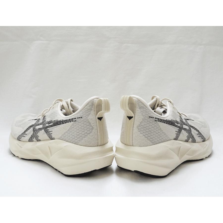 値下げ可能定価16500円新品25.5cm アシックス トレイルランノバブラスト ASICS アシックス ランニングシューズ ノヴァブラスト 5 ワイド