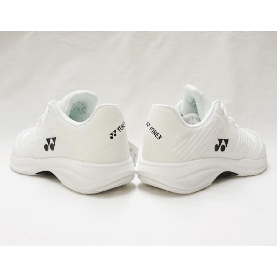 24.5㎝　011　ソニケージワイド　新品未使用　YONEX　テニスシューズ YONEX テニスシューズ ヨネックス パワークッションソニケージ