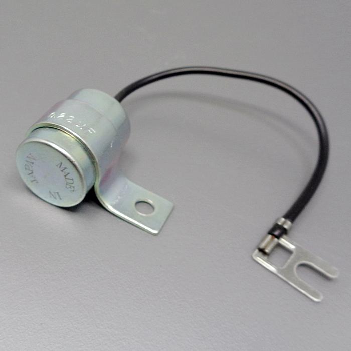 B10/B110/B210, 510/610/S30/HC130他 ディスビ コンデンサー