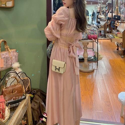 お見舞い ワンピース ガーリー お嬢様 韓国 ゆめかわいい やみかわいい 原宿系 参戦服 量産型 地雷系 春 秋 オルチャン 無地 スクエアネック 長袖 マムルーク ロング丈 バ