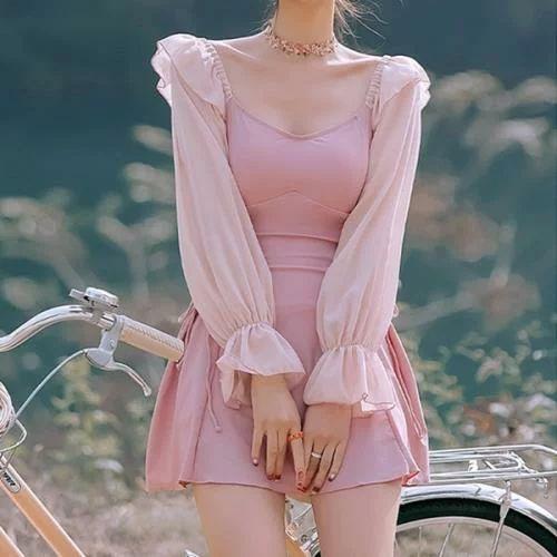 限定特価 水着 ワンピース スイムウェア レディース 体型カバー 韓国 夏 可愛い おしゃれ カバーアップ ママ レースアップ 細見え 長袖 お腹カバー 二の腕カバー セクシー