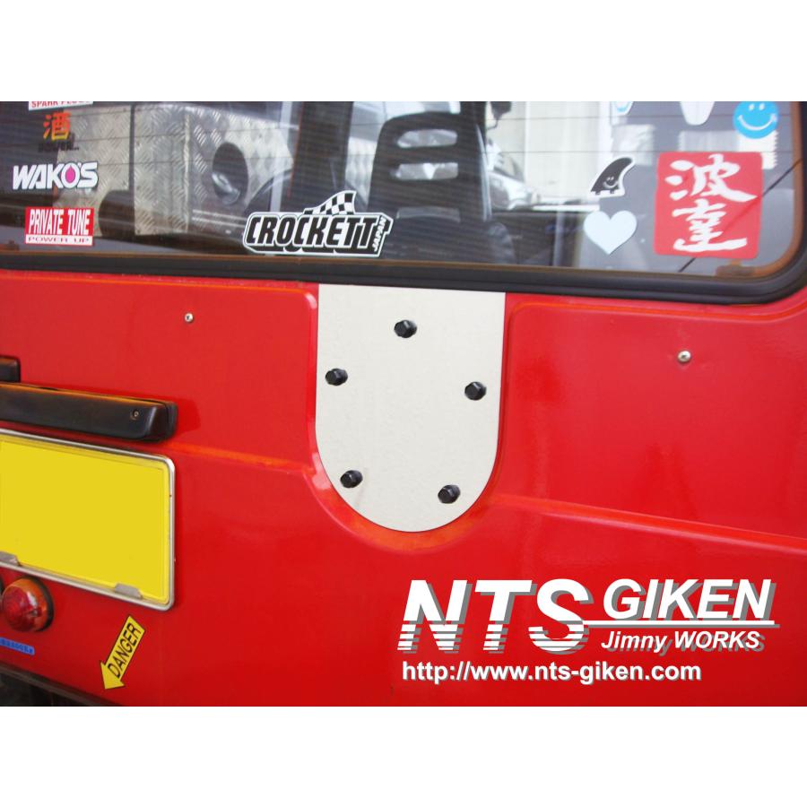ステンレス製ジムニー用背面パネル（スペアタイヤプレート