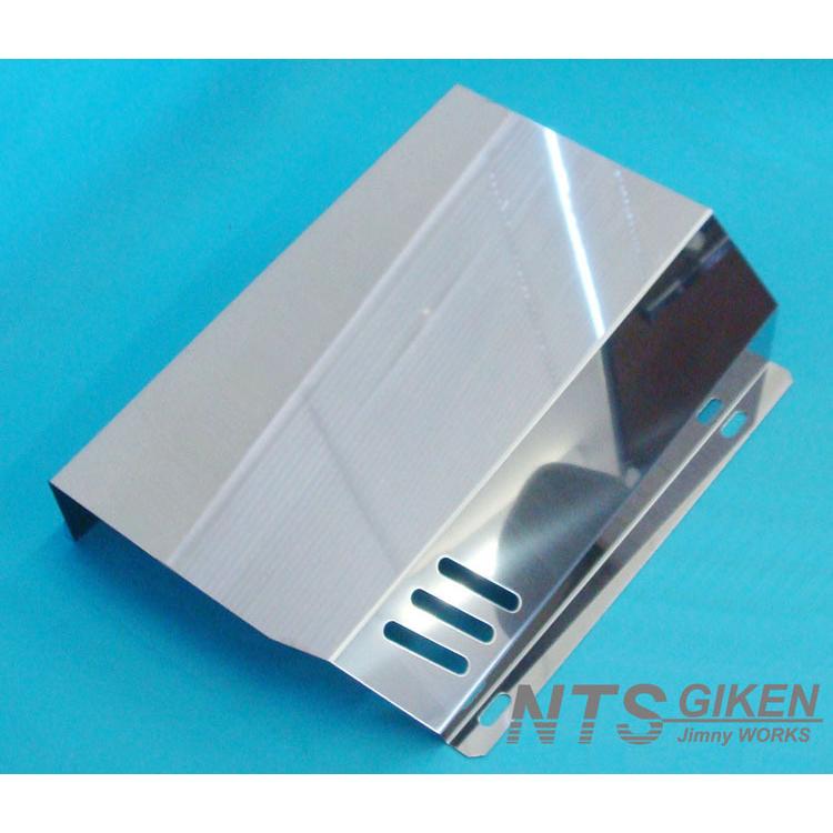 ジムニー用ステンレス製燃料タンクガード（シングルスリットタイプ）適用車種：SJ30JA11JB31JA12JA22　NTS技研