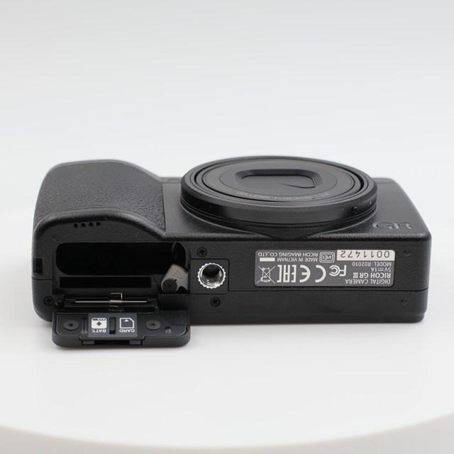 RICOH リコー GRⅢ GR3 シャッター数3827枚 Ricoh GR3x/GRⅢx シャッター回数1195回 本体｜Yahoo!フリマ（旧PayPay