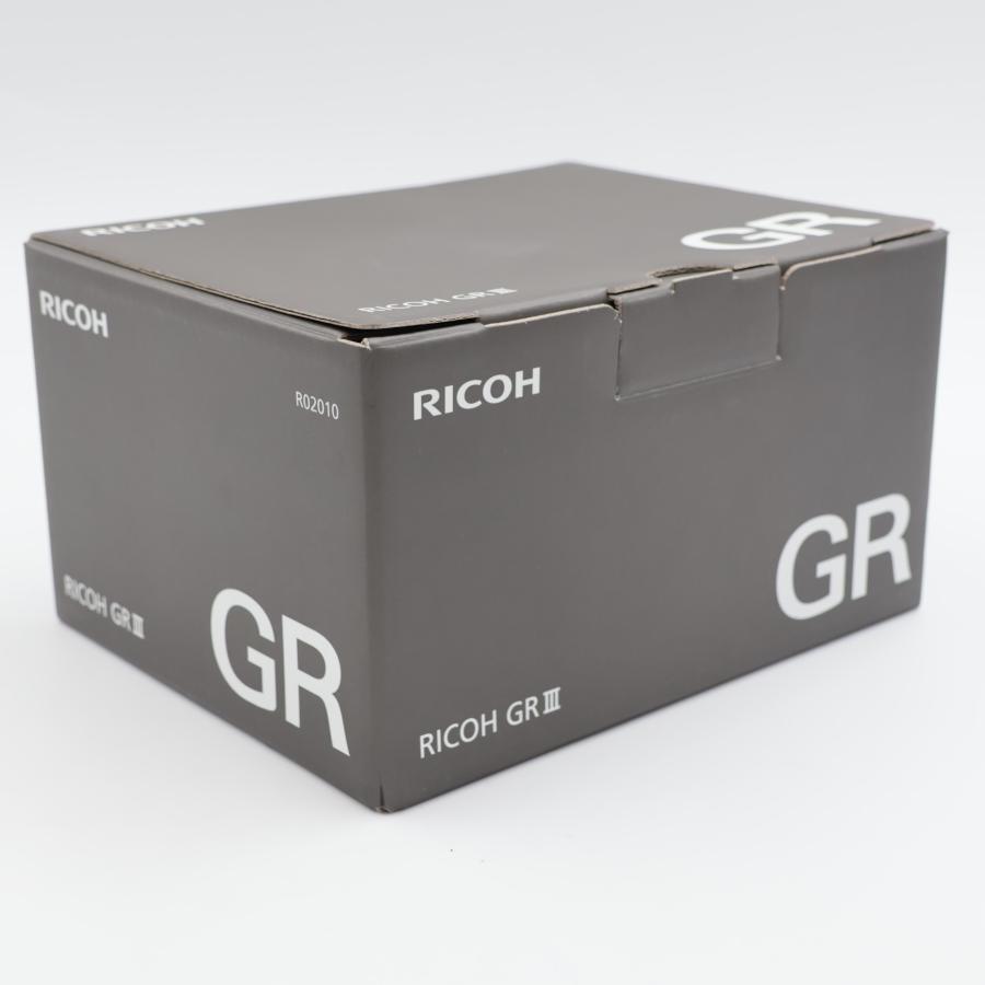 シャッター数4526枚 RICOH GR III コンパクトデジタルカメラ GR3