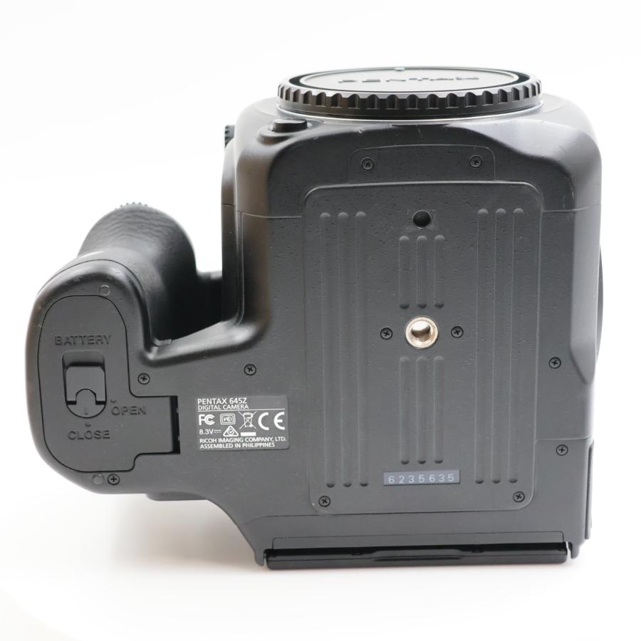 シャッター数1223枚 PENTAX 645Z ボディ 中判デジタル一眼レフカメラ ペンタックス |  | 06