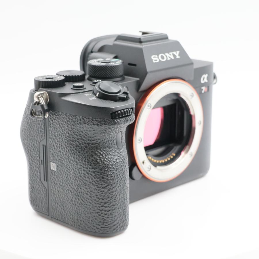 SONY α7RIV ボディ ILCE-7RM4 ミラーレス一眼 ブラック α7RM4 ソニー |  | 03