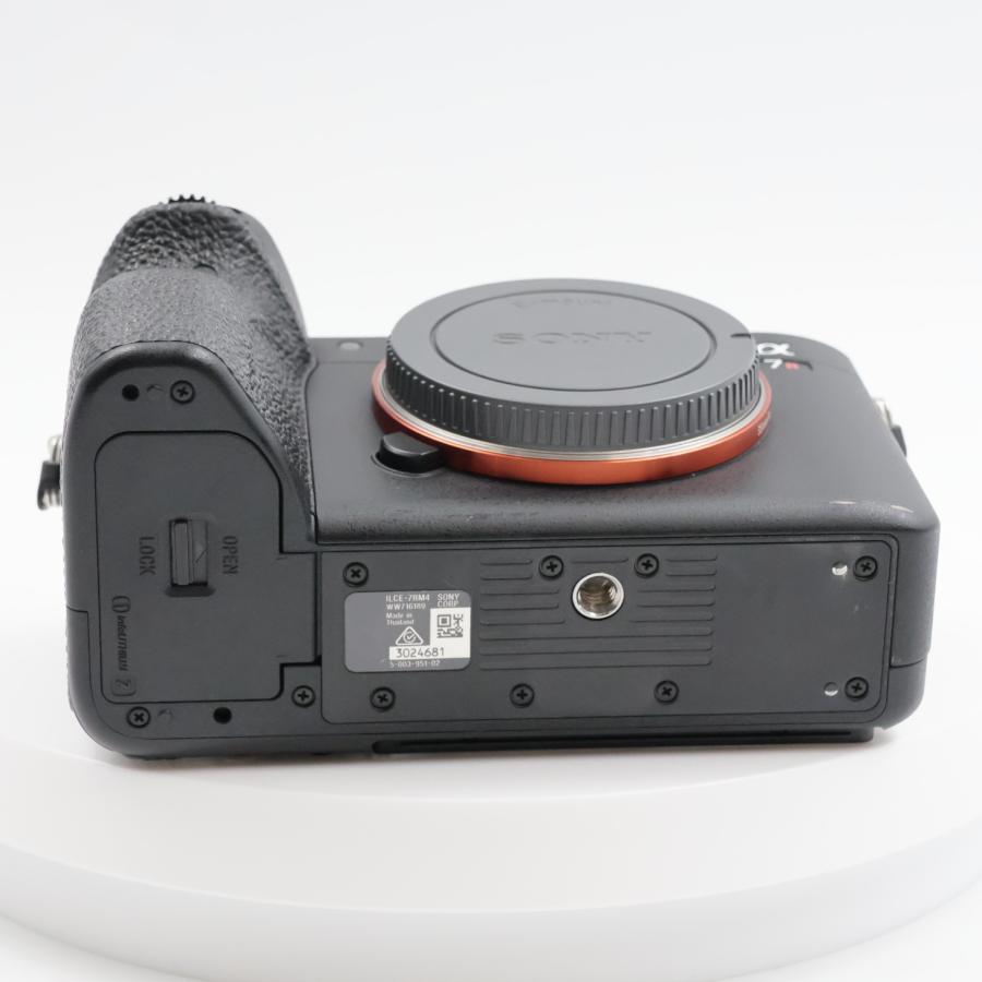 SONY α7RIV ボディ ILCE-7RM4 ミラーレス一眼 ブラック α7RM4 ソニー |  | 06