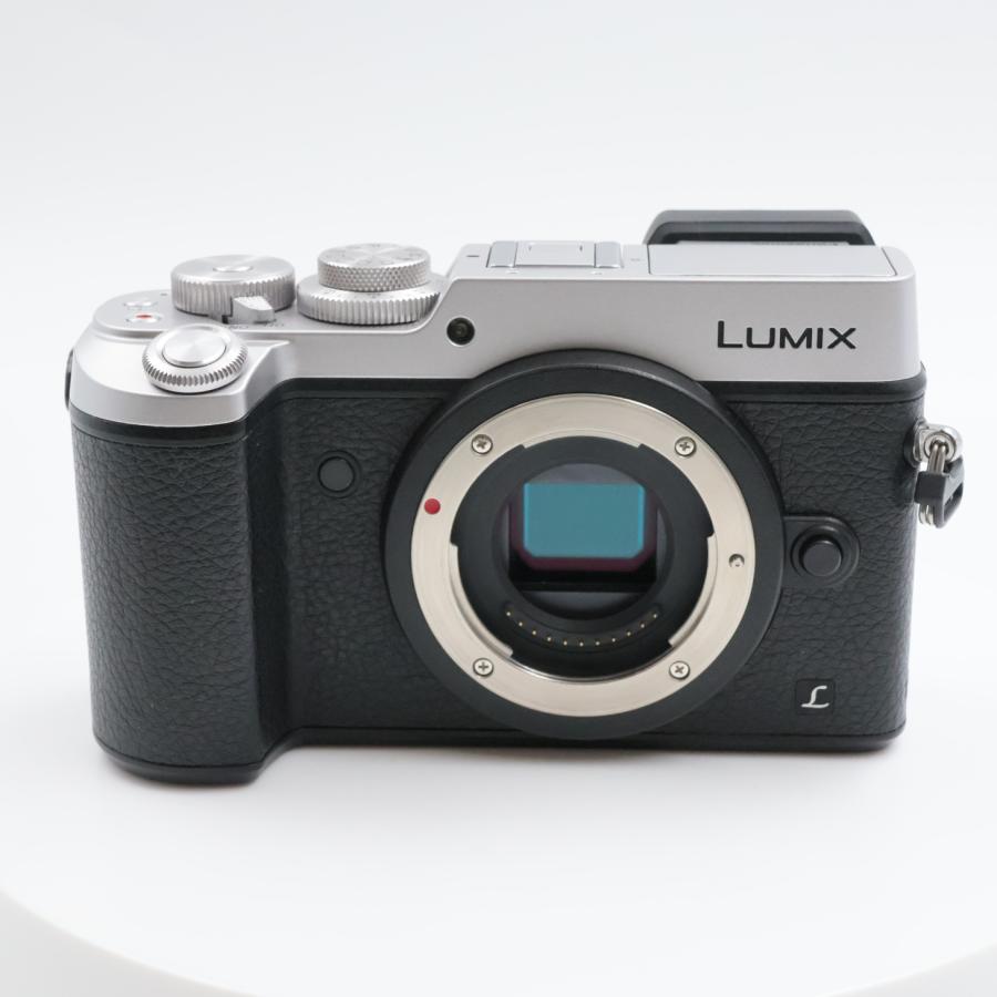 シャッター数5501枚 Panasonic LUMIX GX8 ボディ シルバー DMC-GX8 ミラーレス一眼カメラ |  | 01