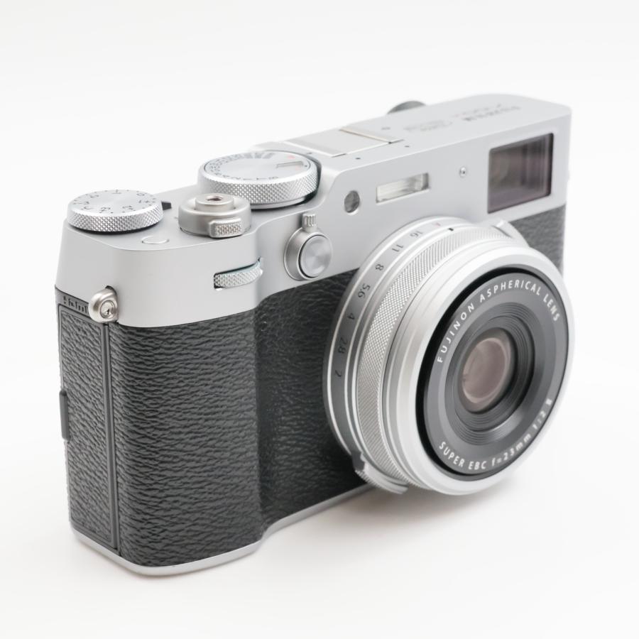 シャッター数11500枚 FUJIFILM X100VI シルバー デジタルカメラ X100VI 日英二言語モデル 富士フィルム |  | 03