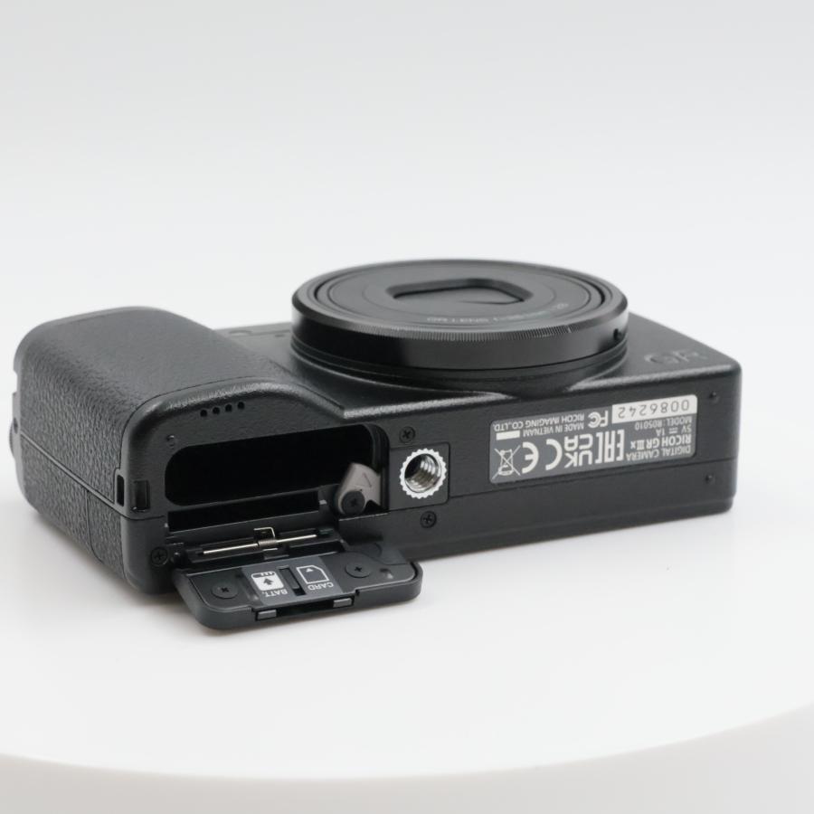 シャッター数2511枚 RICOH GR IIIx HDF コンパクトデジタルカメラ リコー |  | 07