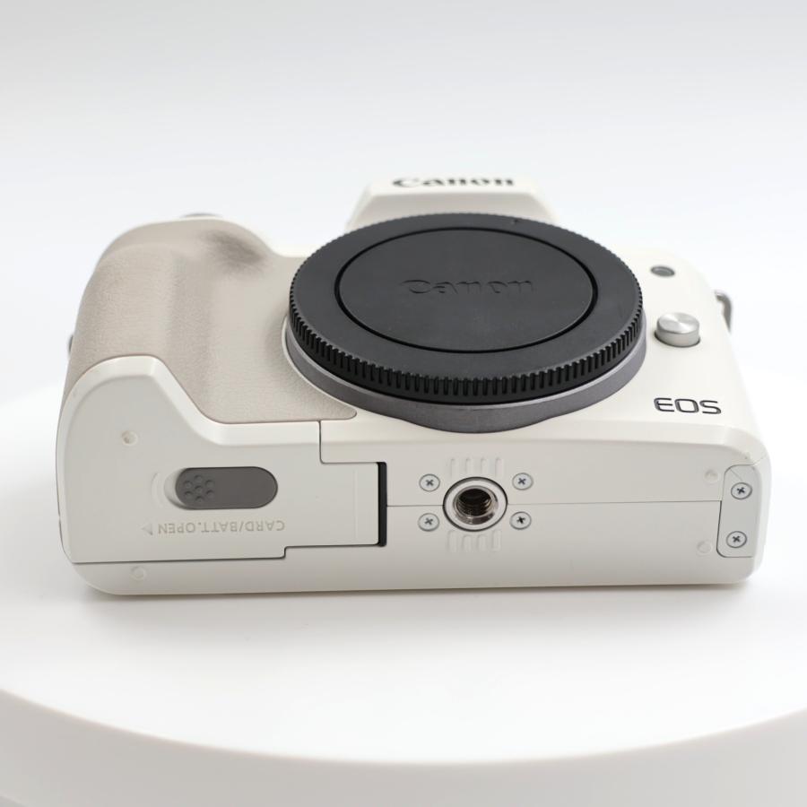 シャッター数5000枚 Canon EOS Kiss M2 ボディ ホワイト ミラーレス一眼カメラ キヤノン |  | 06