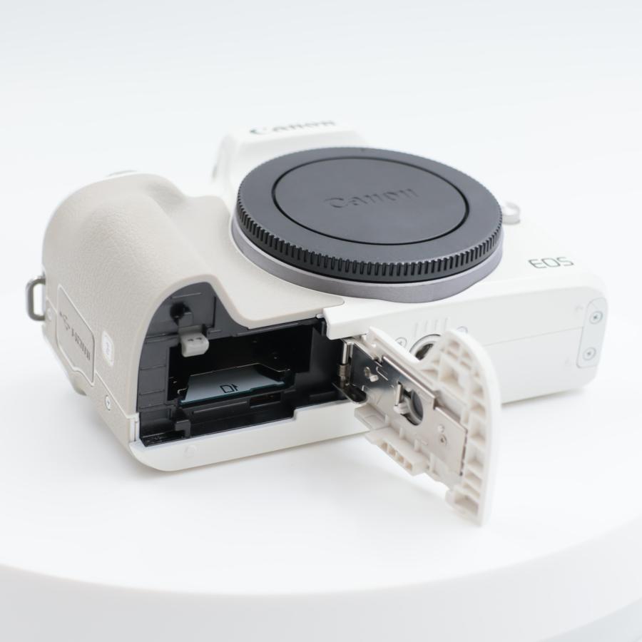 シャッター数5000枚 Canon EOS Kiss M2 ボディ ホワイト ミラーレス一眼カメラ キヤノン |  | 07