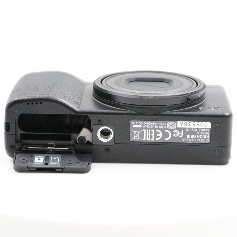 シャッター数7625枚 RICOH GR III コンパクトデジタルカメラ GR3 リコー |  | 07