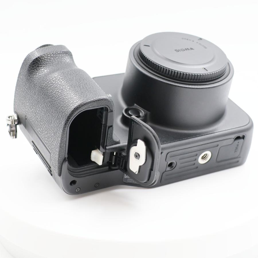 SIGMA sd Quattro H ボディ ミラーレス一眼カメラ シグマ |  | 08