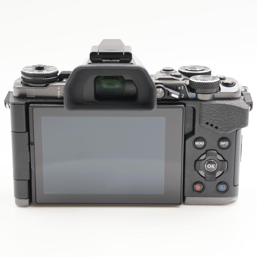 シャッター数471枚 OLYMPUS OM-D E-M5 Mark II ボディ Limited Edition ミラーレス一眼カメラ |  | 04