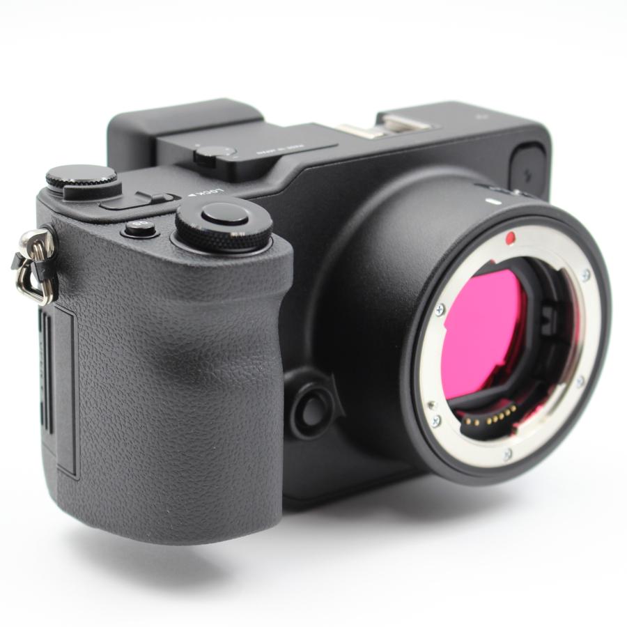 SIGMA -  SIGMA sd Quattro 30mm F1.4 Art レンズキット Amazon | SIGMA ミラーレス一眼 sd Quattro & Art 30mm F1.4 DC