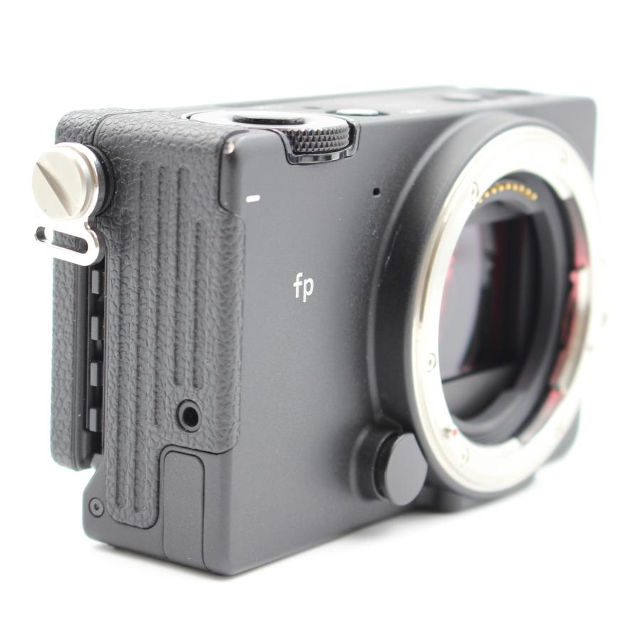 シグマ SIGMA fp ボディ フルサイズミラーレス一眼カメラ シグマ SIGMA fp ボディ フルサイズミラーレス一眼カメラ