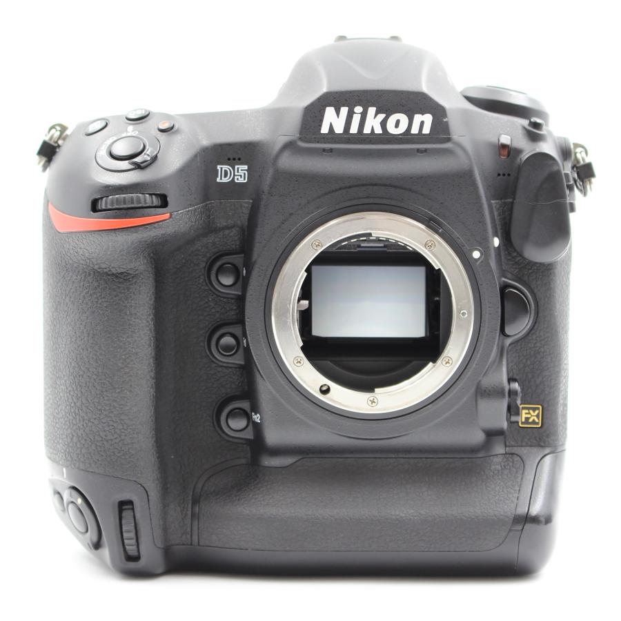 Nikon - ■シャッター数80674枚！極上品■ Nikon D5 XQD-Type ニコン シャッター数80674枚 Nikon D5 XQD-Type デジタル一眼