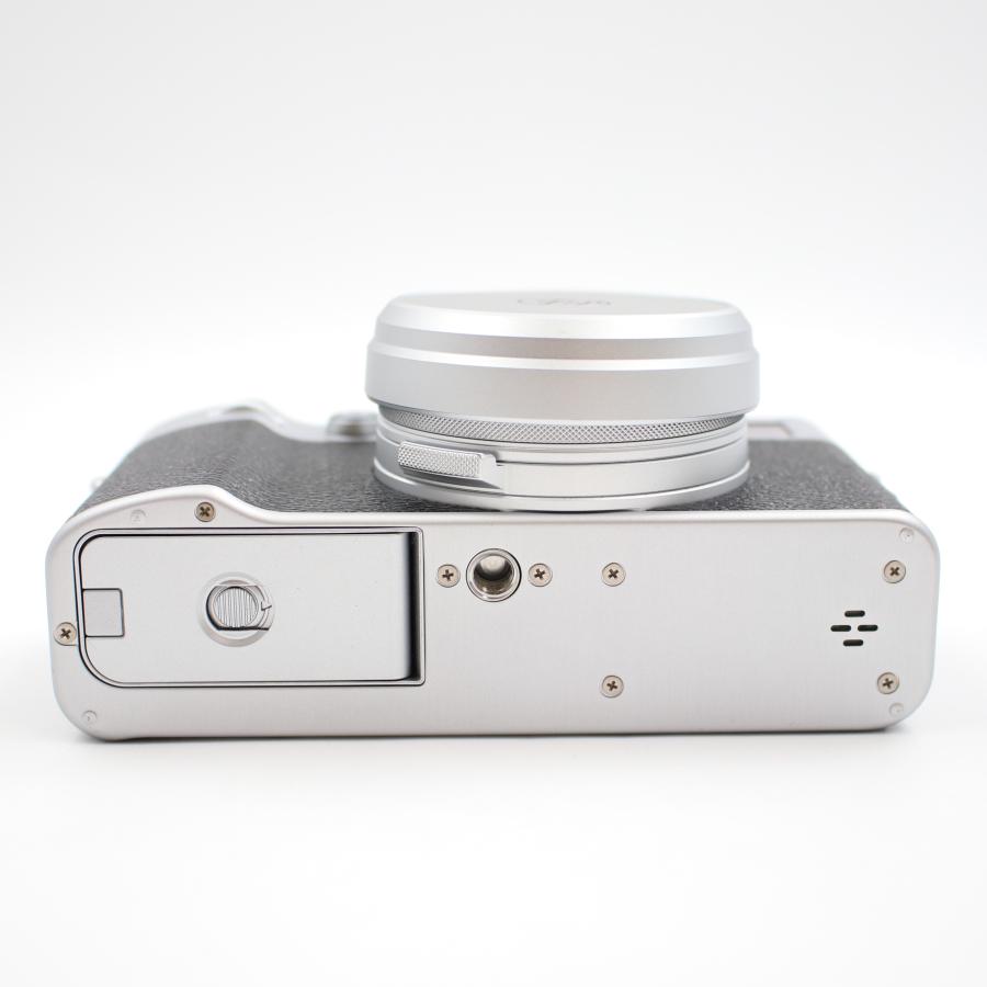FUJIFILM（フジフイルム） シャッター数2600枚 FUJIFILM X100VI 90周年