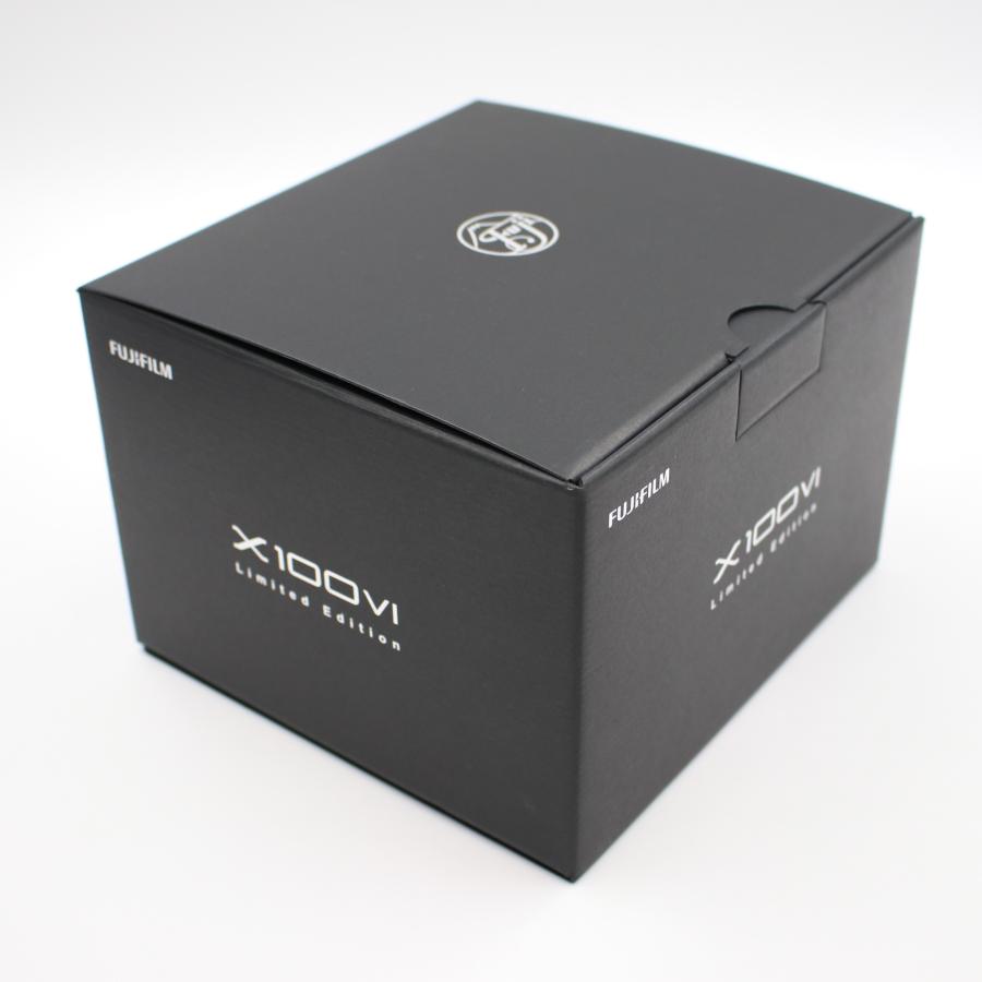FUJIFILM（フジフイルム） シャッター数2600枚 FUJIFILM X100VI 90周年
