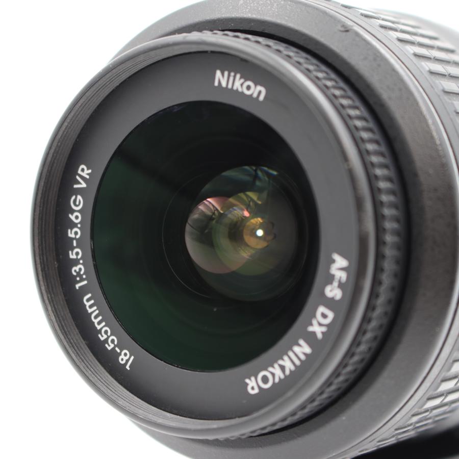 美品　Nikon D3200 即戦力セット　シャッター3200回 D3200 200mm ダブルズームキット ブラック シャッター回数約2500