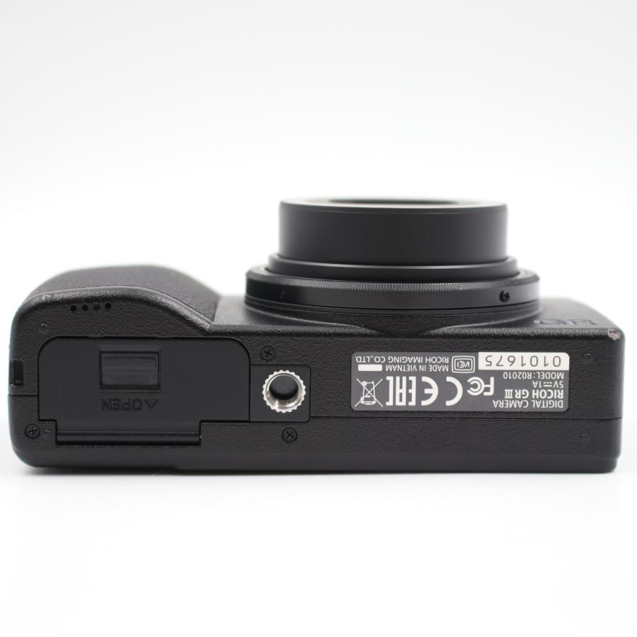 【美品】RICOH GR Ⅲ コンパクトデジタルカメラ 楽天市場】【中古】【1ヶ月保証】 リコー GR III デジタルコンパクト