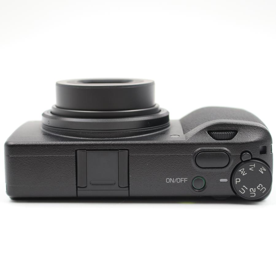 RICOH リコー GR III コンパクトデジタルカメラ　【ショット数158】 リコー（RICOH）のコンパクトデジタルカメラ『GR IIIx』が公式