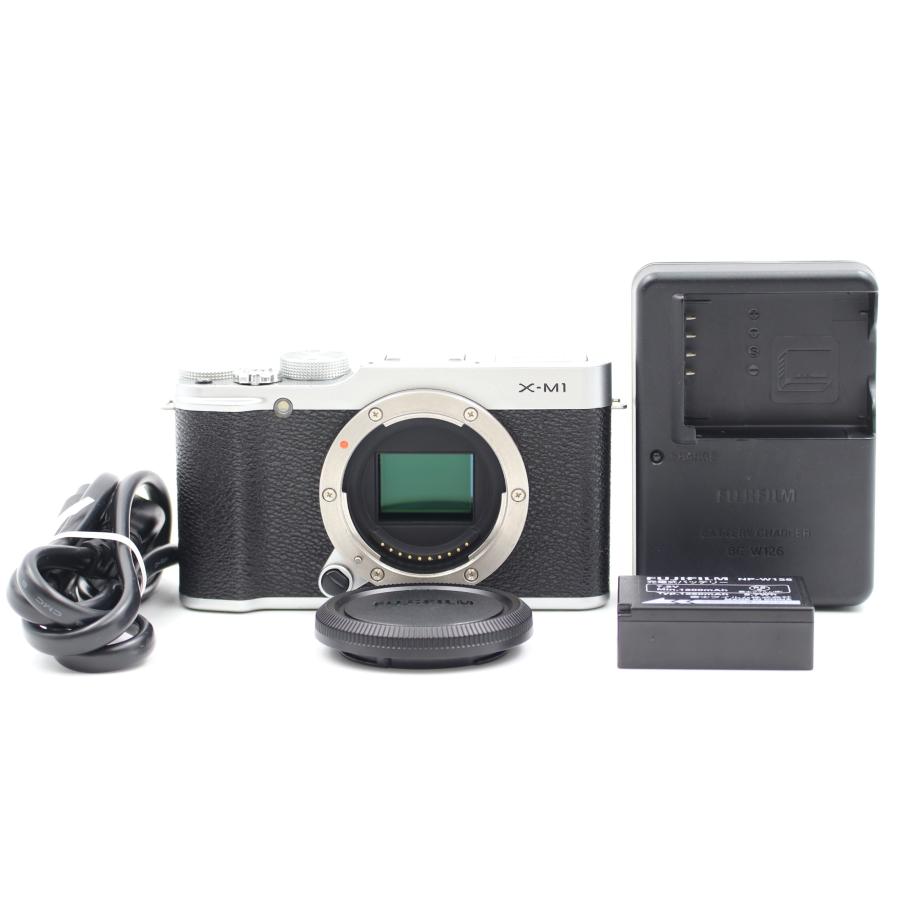 FUJIFILM（フジフイルム） FUJIFILM X-M1 ボディ シルバー ミラーレス