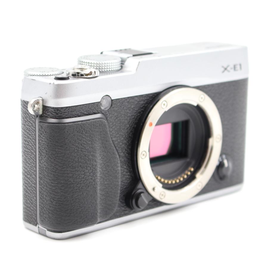 FUJIFILM（フジフイルム） FUJIFILM X-E1 ボディ シルバー ミラーレス