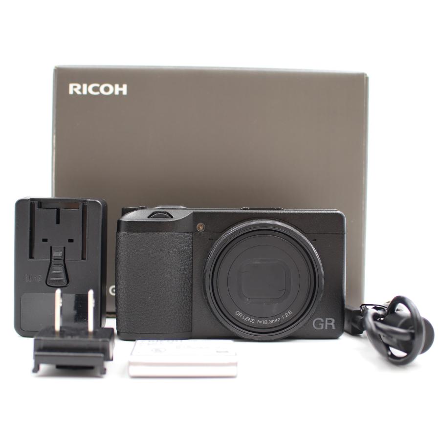 リコー（RICOH） シャッター数7100枚 RICOH GR III ブラック 