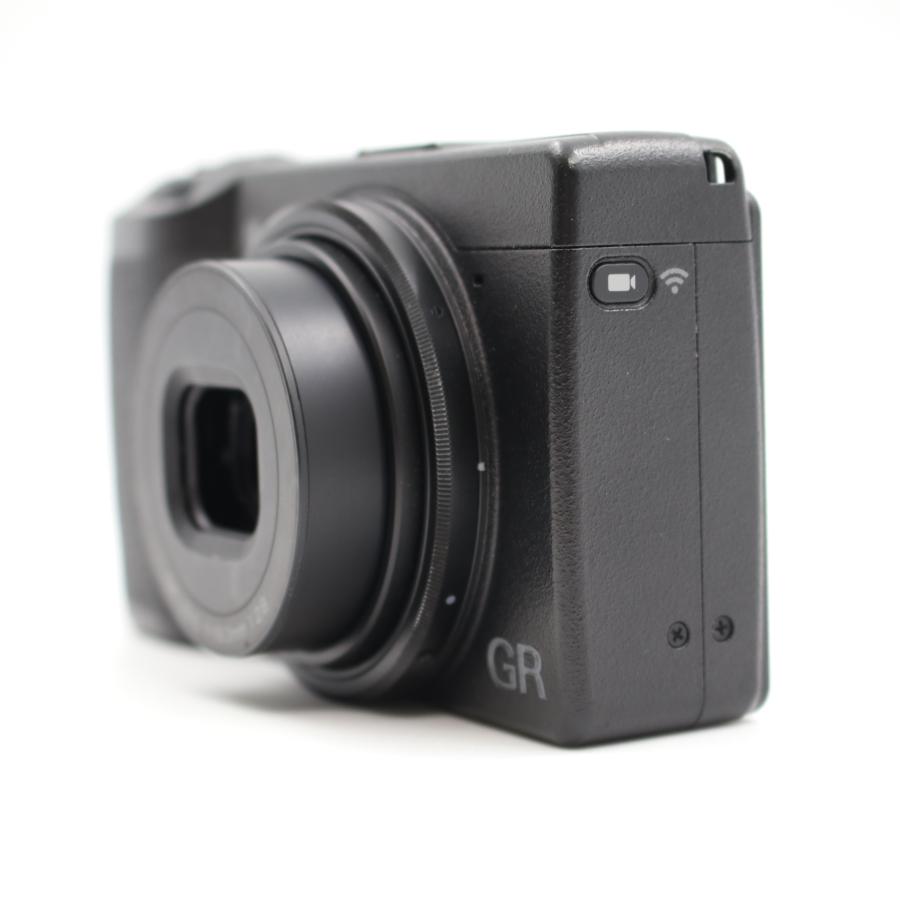 リコー（RICOH） シャッター数7100枚 RICOH GR III ブラック 