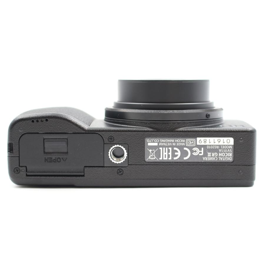 RICOH GR APSーC 極美品　シャッター数1395 Yahoo!オークション - 「ricoh gr aps-c」の落札相場・落札価格