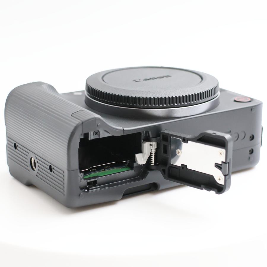 シャッター数1000枚 Canon EOS R50 V ダブルズームキット ミラーレス一眼カメラ キヤノン |  | 07
