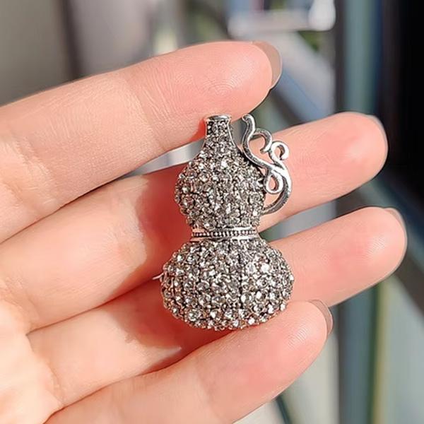 ピンズ ピン バッジ ブローチ バッヂ ( 銀 シルバー ) ひょうたん 瓢箪