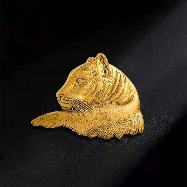 ピンズ ピン バッジ ブローチ (金 ゴールド ) 虎 トラ とら タイガー