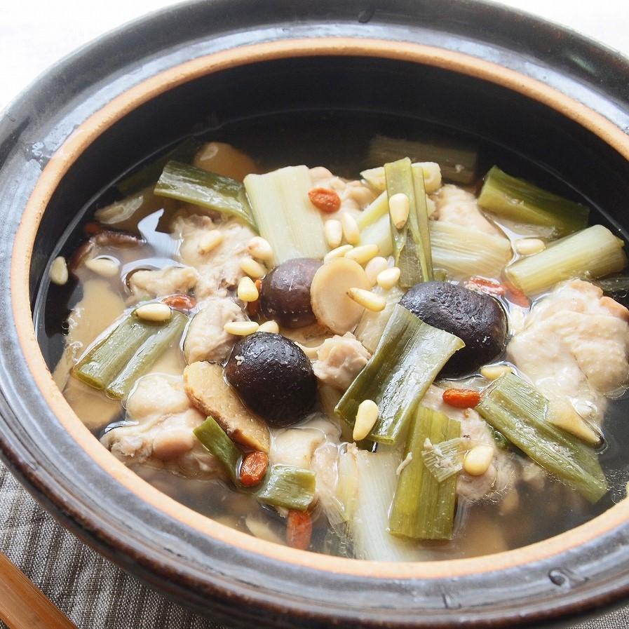 送料無料 サムゲタン(参鶏湯) の素 高麗人参入り 自宅で簡単 送料無料 サムゲタン(参鶏湯) の素 高麗人参入り 自宅で簡単