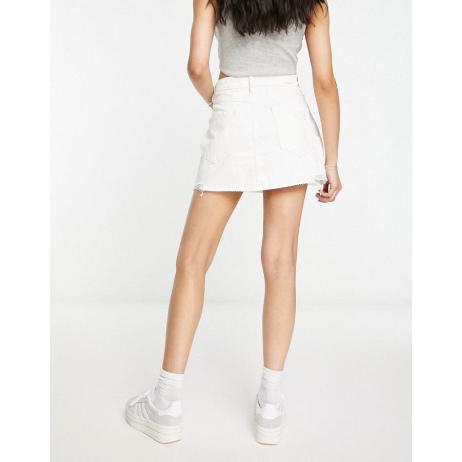 ストラディバリウス (Stradivarius) レディース ミニスカート スカート Denim Mini Skirt With Raw Hem In White (ホワイト) ap