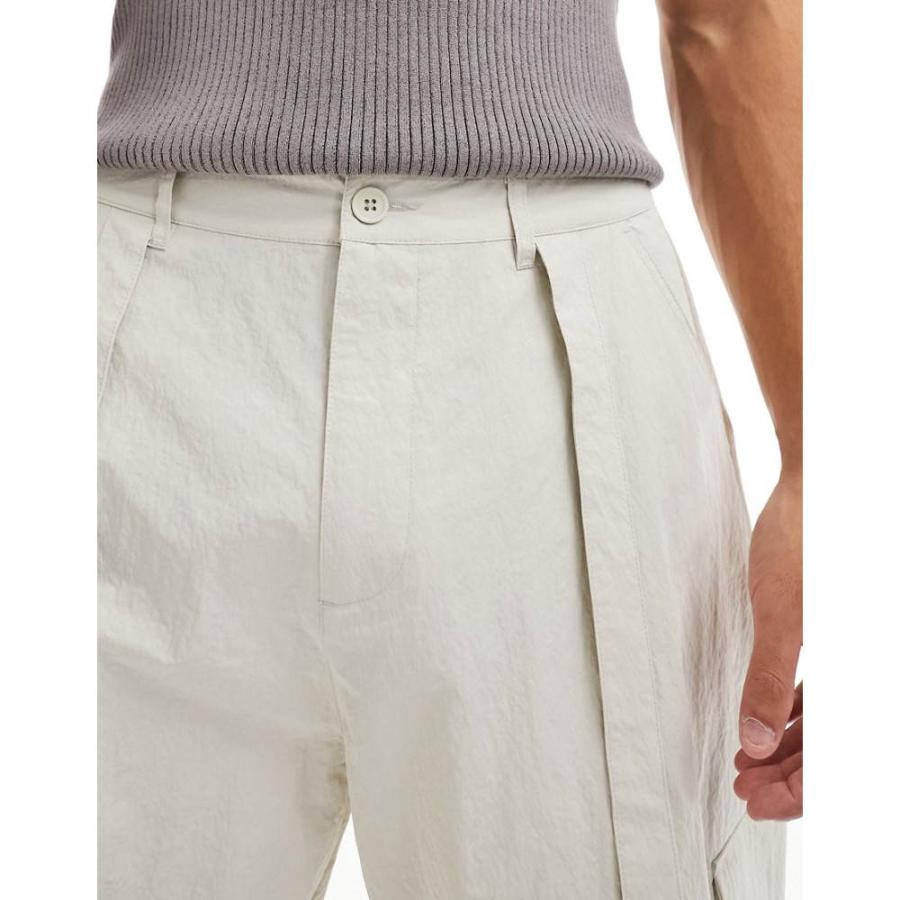エイソス (ASOS DESIGN) メンズ カーゴパンツ ボトムス・パンツ Cargo Trouser In Crinkle Nylon With Strapping Details In Grey (グレー)｜nul-select｜04