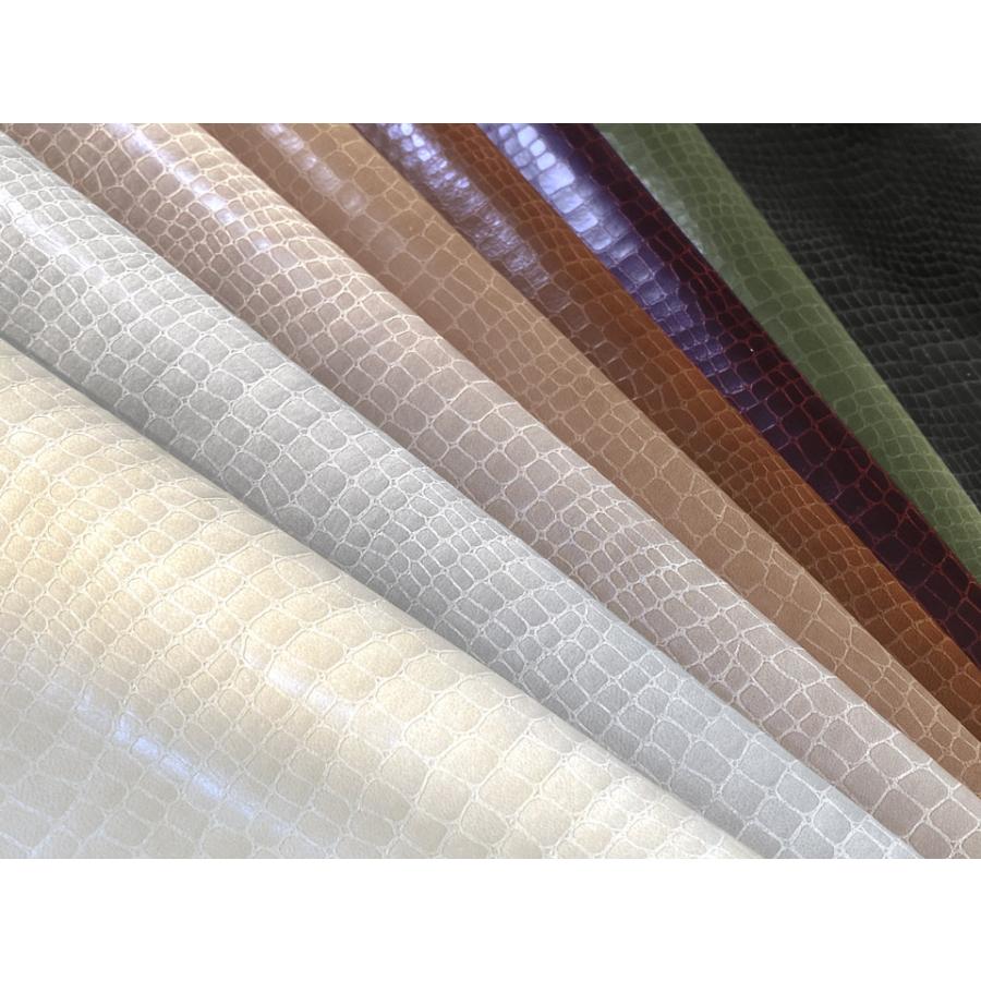 ワニ柄 合皮レザー生地 エンボス【ベーシックソフト 黒】 [BC-08