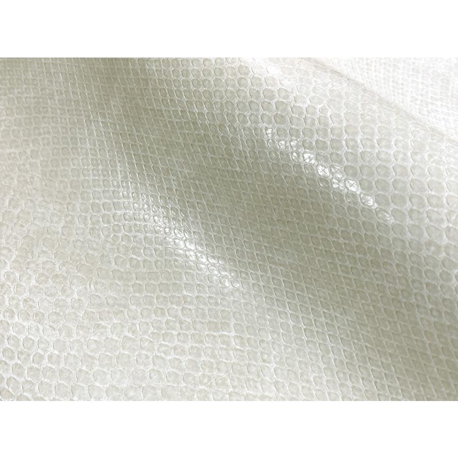 ヘビ柄 合皮レザー生地 エンボス【ベーシックスネーク オフ白