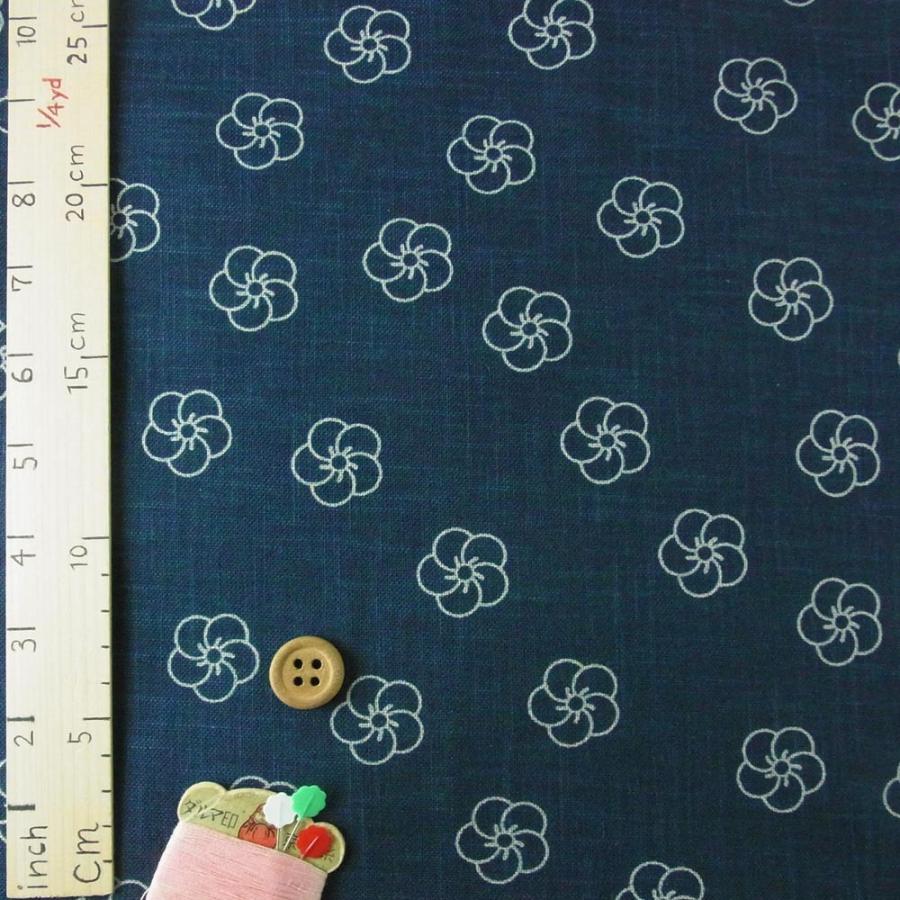 和柄コットン生地・藍染調 ねじ梅 10cm単位 切り売り |  | 02