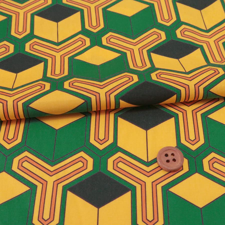 コットン生地 変わり毘沙門亀甲模様(緑/黄色) 10cm単位 切り売り | 