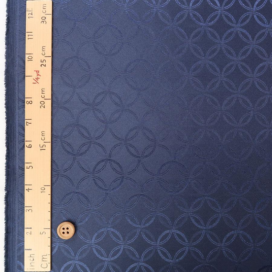 ポリエステル生地 W巾 サテンジャカード 七宝文様(紺) 10cm単位 切り売り |  | 02